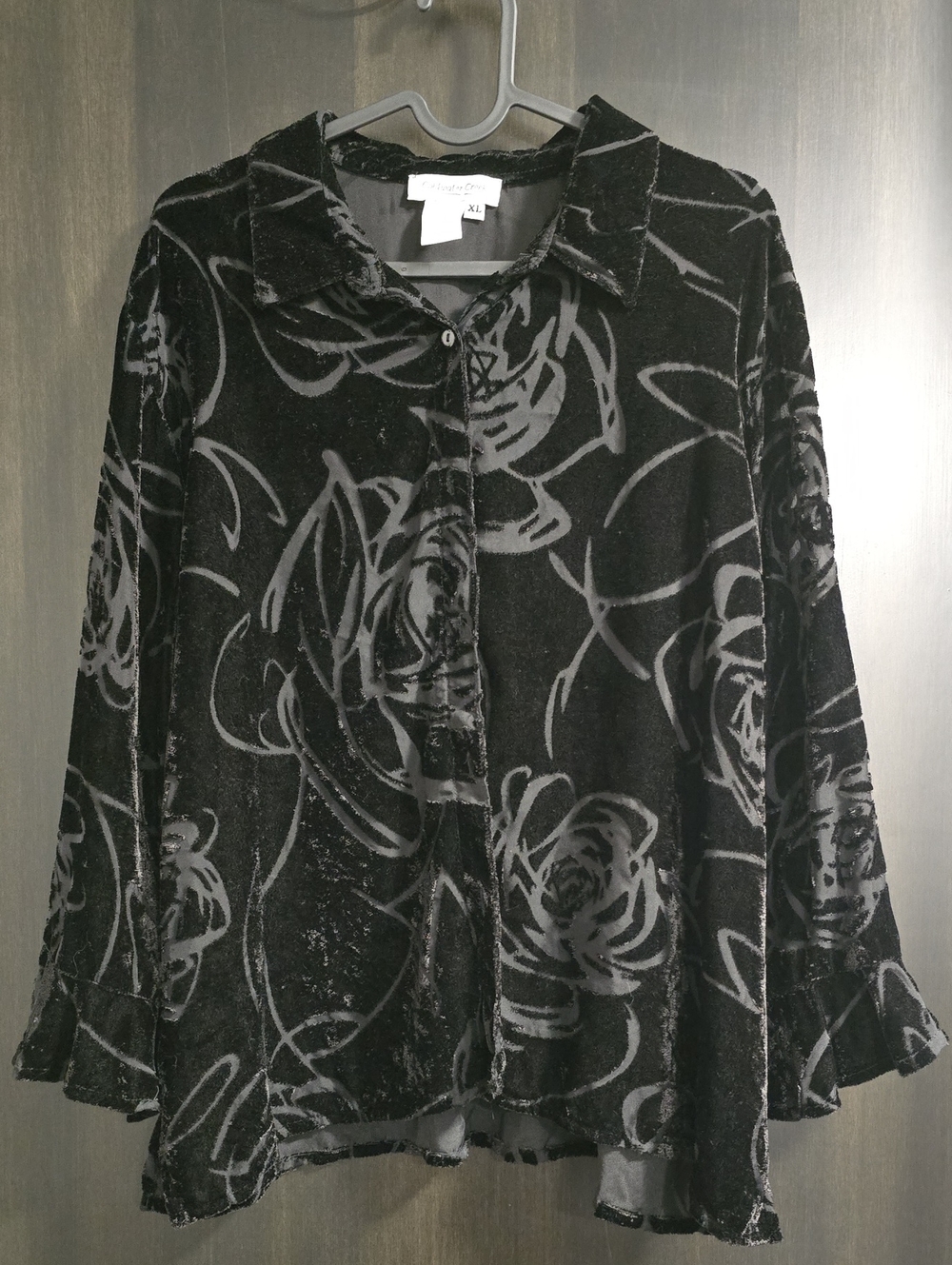 Coldwater Creek Black Velvet Floral Button-Down Shirt